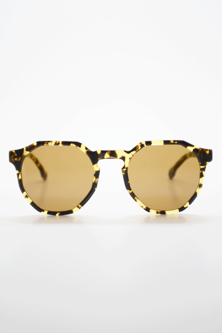 gafas de sol three carey amarillo